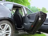 Tesla model s _ 85 - afbeelding 16 van  48