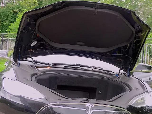 Tesla model s _ 85 - afbeelding 24 van  48