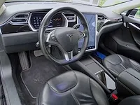 Tesla model s _ 85 - afbeelding 29 van  48