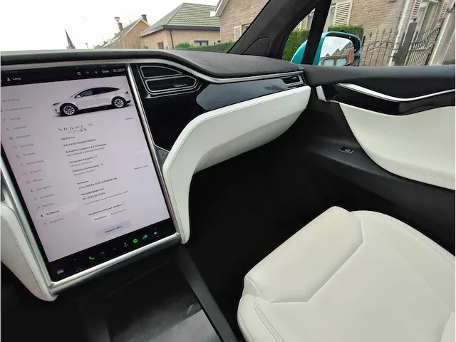 Tesla model x 100d - free superchargen - 2017 - afbeelding 15 van  39