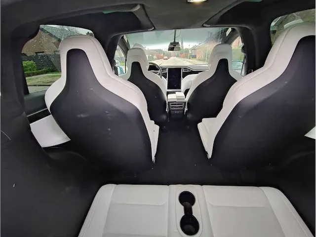 Tesla model x 100d - free superchargen - 2017 - afbeelding 16 van  39