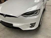 Tesla model x - afbeelding 10 van  42