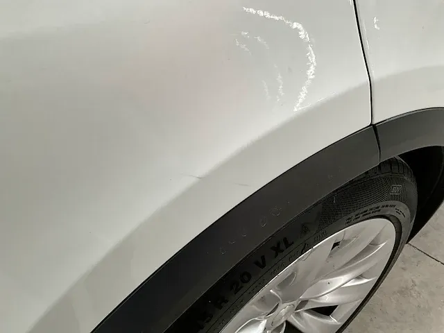 Tesla model x - afbeelding 14 van  42