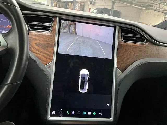 Tesla model x - afbeelding 28 van  42