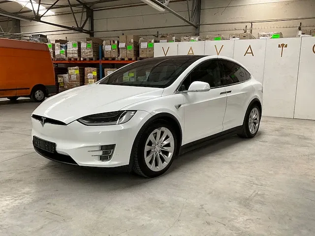 Tesla model x - afbeelding 2 van  42