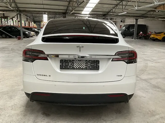 Tesla model x - afbeelding 5 van  42