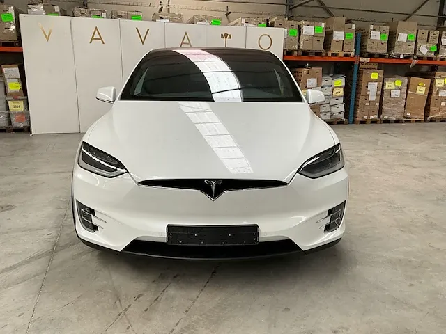 Tesla model x - afbeelding 9 van  42