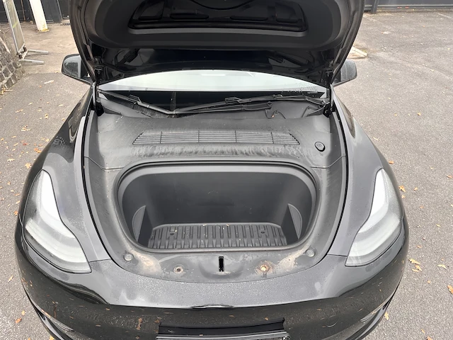 Tesla y - xp7ygcek5rb395476 - 2024 - afbeelding 13 van  22