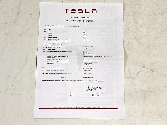 Tesla y - xp7ygcek5rb395476 - 2024 - afbeelding 17 van  22