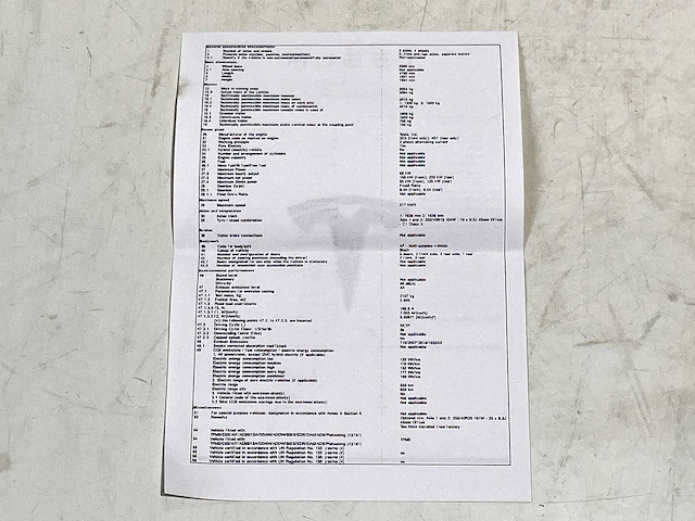 Tesla y - xp7ygcek5rb395476 - 2024 - afbeelding 18 van  22