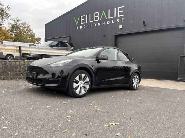 Tesla y - xp7ygcek5rb395476 - 2024 - afbeelding 1 van  22