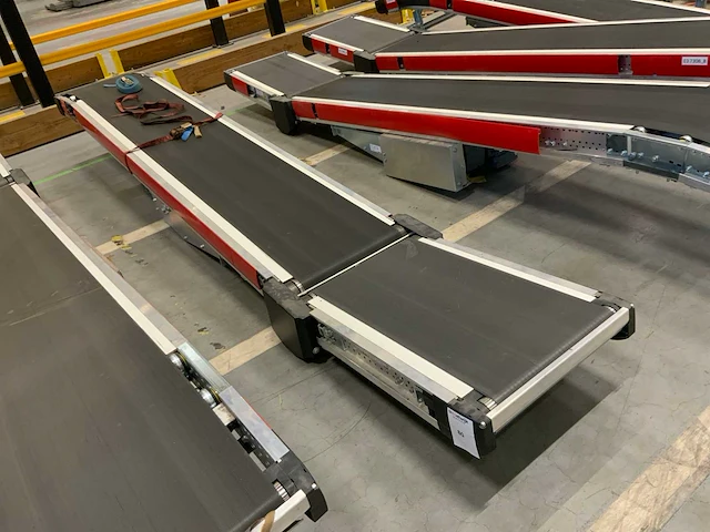 Tgw gf belt conveyor z tweedelig transportband - afbeelding 1 van  6