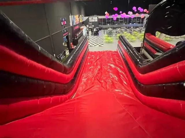 The monster obstacle part 20 - afbeelding 2 van  5