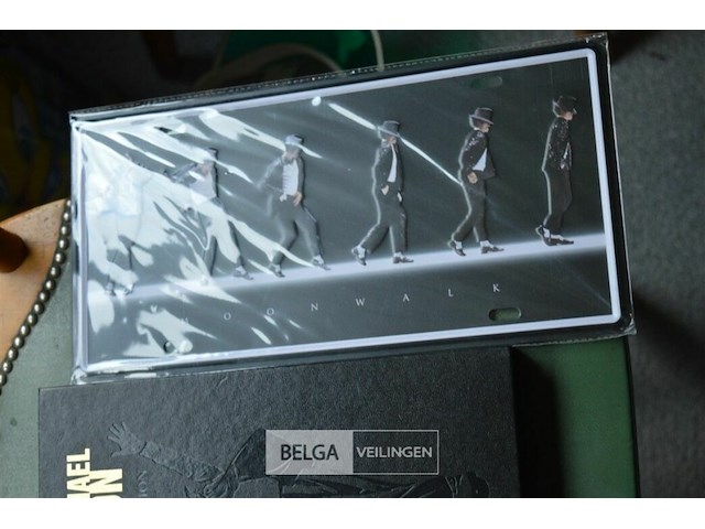 The ultime collection of michael jackson + 2 kaders - afbeelding 3 van  3