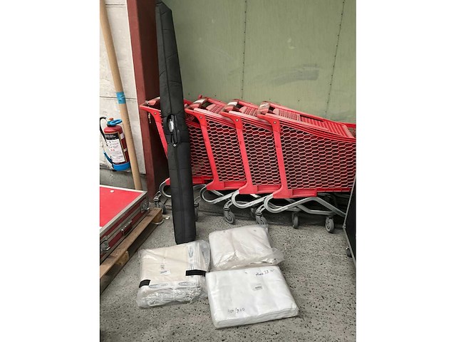 Theaterdoeken (3x) + projectiescherm - afbeelding 2 van  8