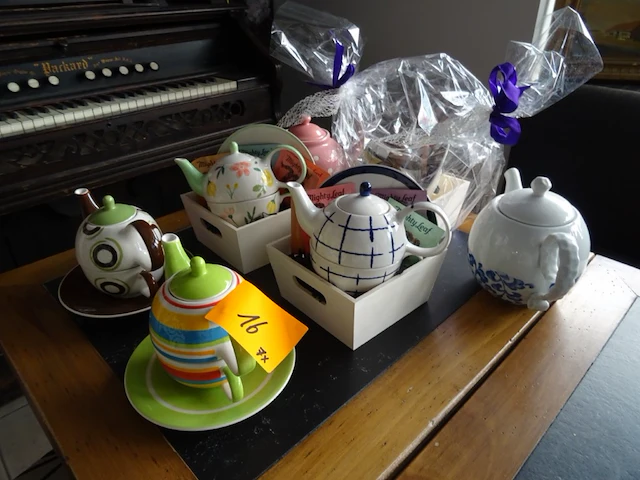 Thee servies - afbeelding 2 van  3