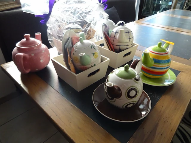 Thee servies - afbeelding 3 van  3