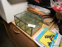 Theedoosje in glas - afbeelding 1 van  1