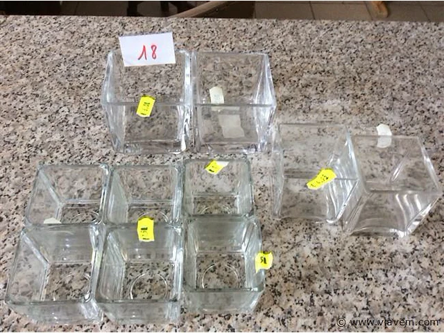 Theelichthouders - afbeelding 1 van  3