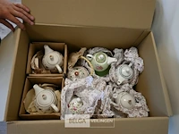 Theepot sets nieuw porcelein - afbeelding 3 van  3