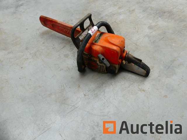 Thermaal kettingzaag stihl ms 180 - afbeelding 1 van  6