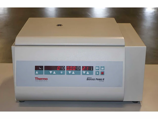 Thermo scientific™ - biofuge primo r cooled centrifuge - afbeelding 1 van  3