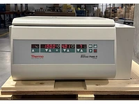 Thermo scientific - gekoelde centrifuge - afbeelding 1 van  3