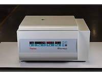 Thermo scientific - primo r - centrifuge