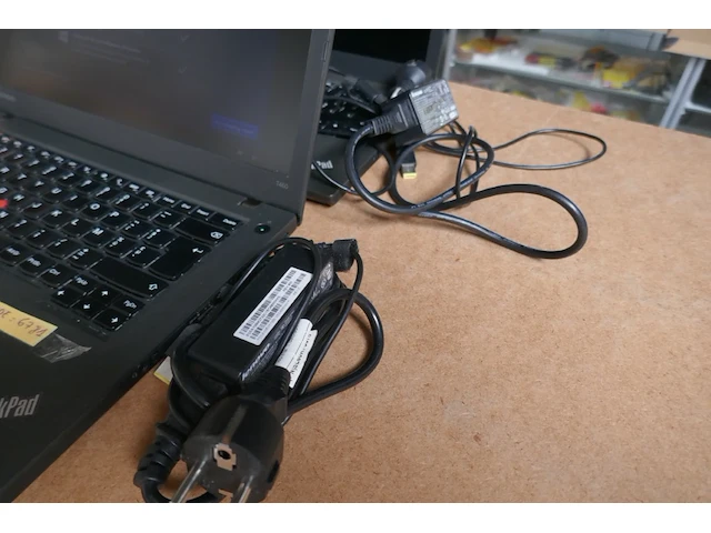 Thinkpads lenovo 2 stuks - afbeelding 3 van  5