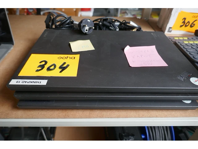 Thinkpads lenovo 3 stuks - afbeelding 1 van  4