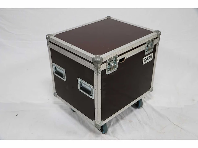 Thomann - flightcases (2x) - afbeelding 1 van  16