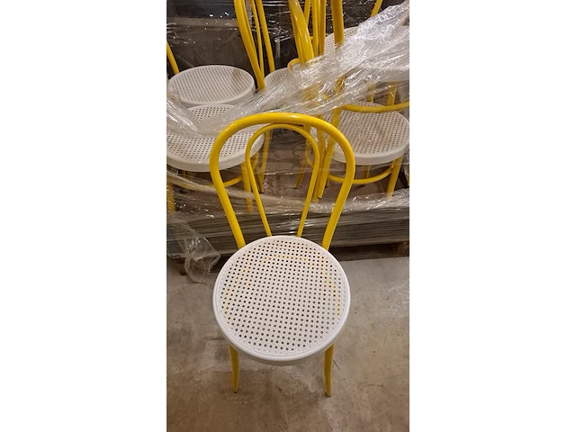 Thonet stoelen - afbeelding 1 van  1