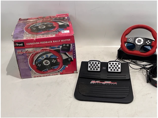 Thrust rallymaster - afbeelding 1 van  3