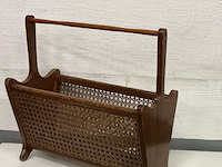 Tijdschriftenrek in hout +riet - afbeelding 3 van  3