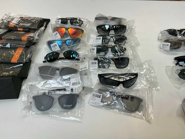 Timberland zonnebril (12x) - afbeelding 5 van  8