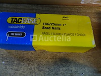 Timmermateriaal (zie detail) - afbeelding 7 van  8