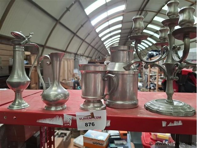 Tin - afbeelding 1 van  2