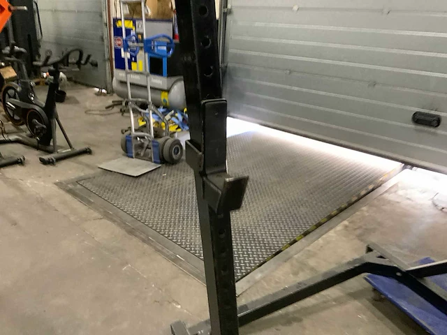 Titan squat rek krachtstation - afbeelding 2 van  5