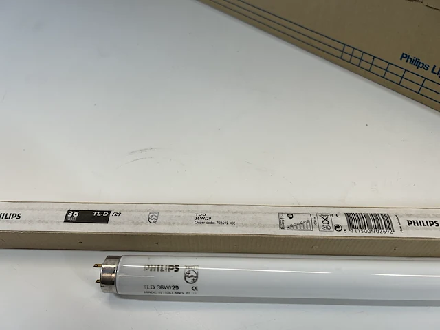 Tld lampen philips 36w/29 (16st) - afbeelding 1 van  2