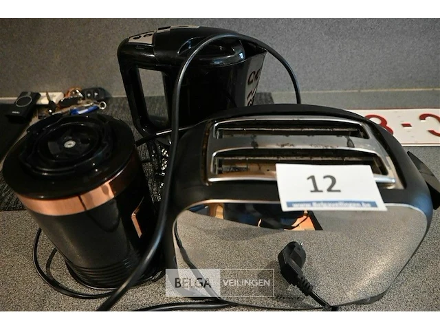 Toaster hyser type yt6001ks 750w en waterkoker - afbeelding 1 van  4