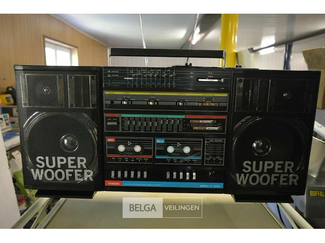 Tobishi retro radio dubbel cassette p2000 - afbeelding 1 van  5