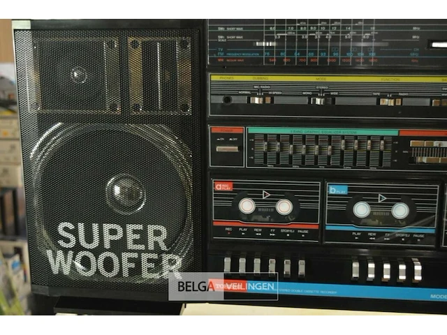 Tobishi retro radio dubbel cassette p2000 - afbeelding 2 van  5