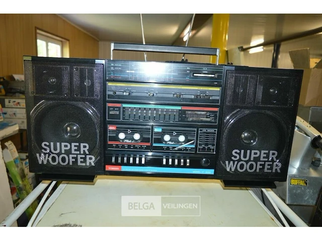 Tobishi retro radio dubbel cassette p2000 - afbeelding 1 van  5