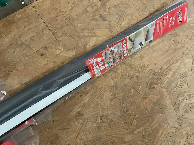 Tocht strippen - afbeelding 8 van  9