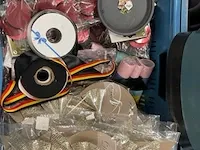 Toebehoren voor bloemschikken - afbeelding 2 van  4