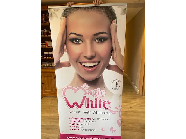 Toestel voor bleachen tanden + banner - afbeelding 8 van  8