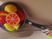 Toi-toys koekenpan 1 met vis en 1 met fruit - 2 stuks in totaal - afbeelding 1 van  7