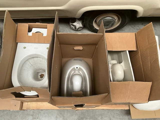 Toilet (3x) - afbeelding 1 van  8