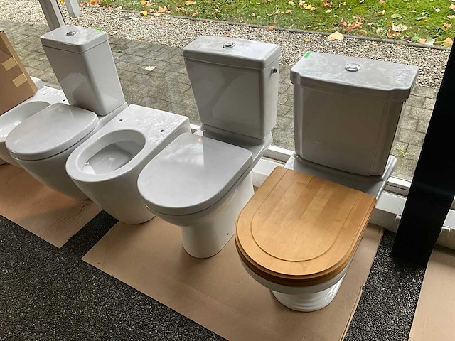 Toilet (5x) - afbeelding 1 van  6
