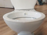 Toilet clasic - afbeelding 2 van  3